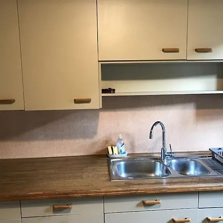 Maison De Ville 70 M2, Proche Du Centre-ville, Parking Prive Gratuit بيت للعطل *