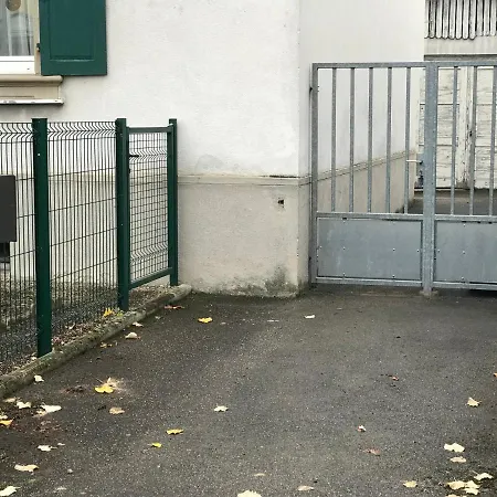 Maison De Ville 70 M2, Proche Du Centre-ville, Parking Prive Gratuit